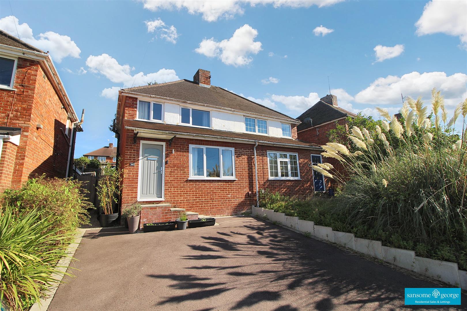 3 bed property in Rodway Road, Reading